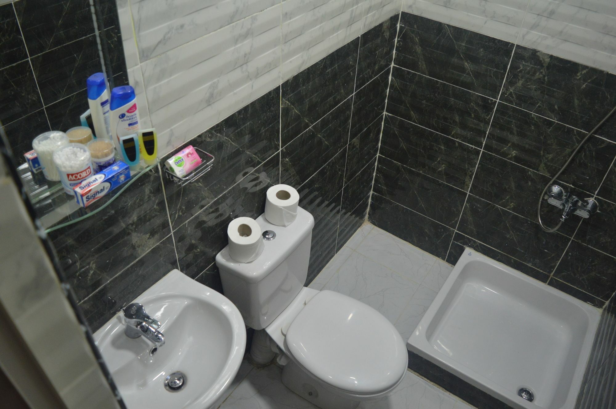 Midtown Hostel Cairo Ngoại thất bức ảnh